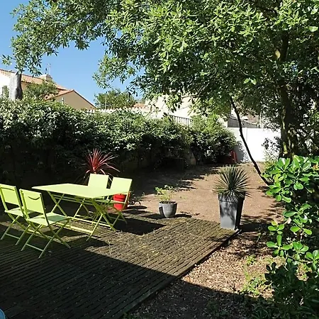 Le Gage Location De Vacance A La Semaine *
